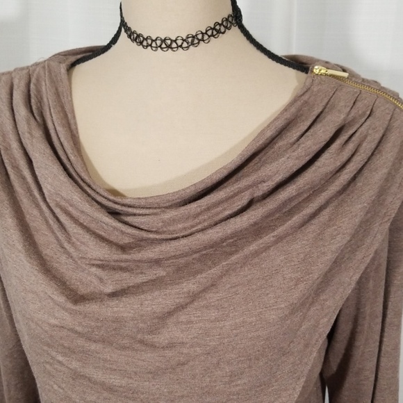Premise long sleeves brown zipper top. Size L - Picture 2 of 8